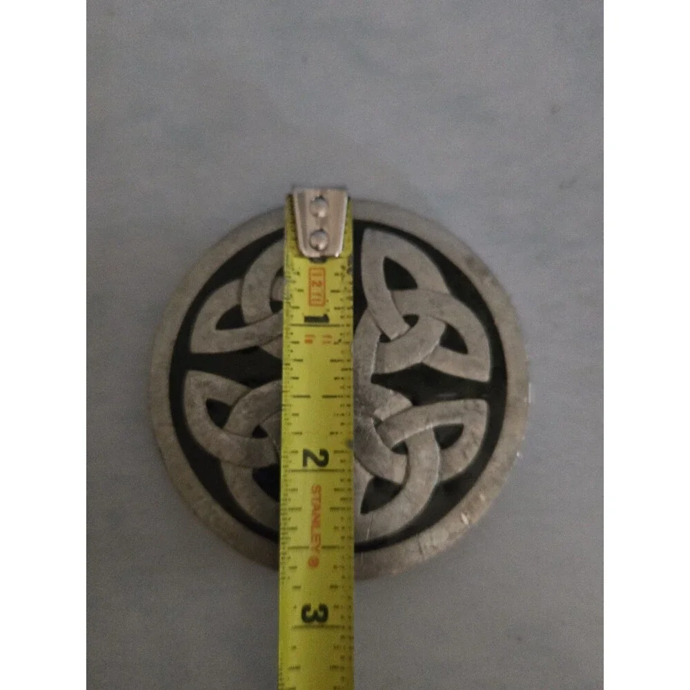 Pewter 2000 Celtic Knot Belt Buckle Great American Products (O-17)